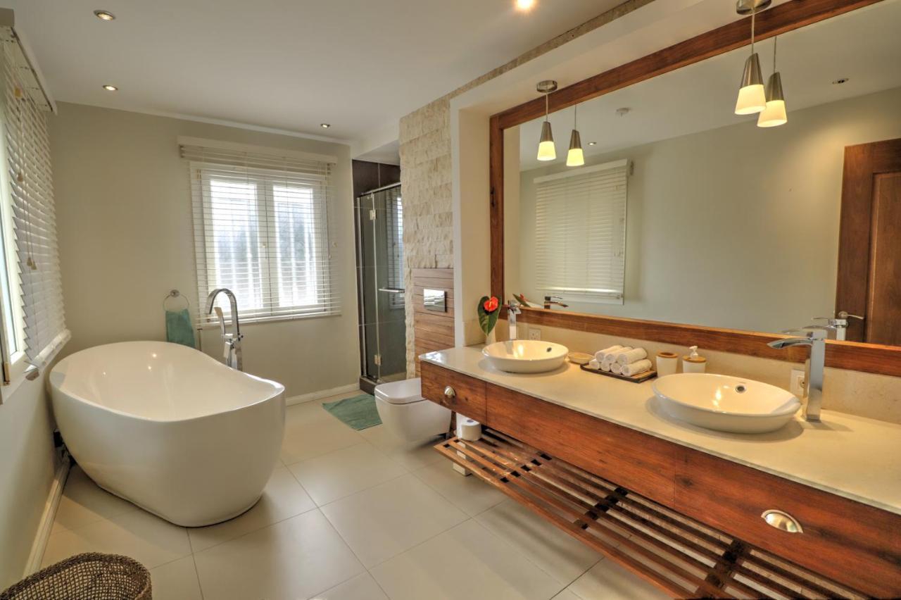 גראנדה באיה Happiness Villa 3 Bedroom Luxury Villa With Private Pool, Near All Amenities And Beaches Mauritius מראה חיצוני תמונה